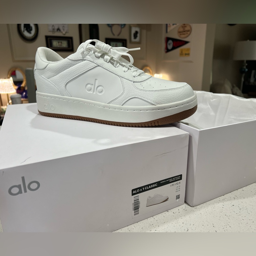Alo Recovery Mode Sneaker